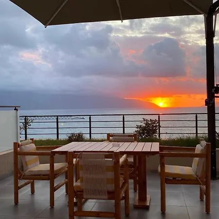 Riviera Luxury Pensionat 3*
